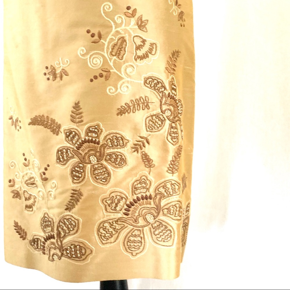 Ann Taylor Embroidered Gold Silk Skirt Size 14P